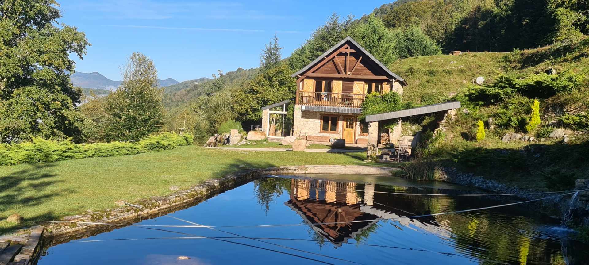 Gîte LE GUSTOU en Ariège – location de montagne, nature et tranquillité